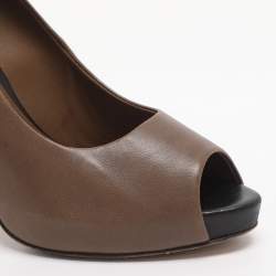 مملوكة مسبقًا Loro Piana Size 37 Brown Leather Peep Toe Pumps