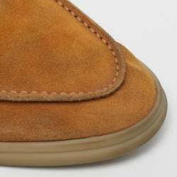 مملوكة مسبقًا Loro Piana Babouche Charms Walk Size 40 Yellow Suede Mules