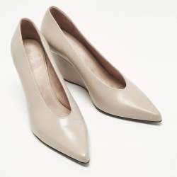 Pre Owned Loro Piana Size 38.5 Cream Leather Wedge Pumps