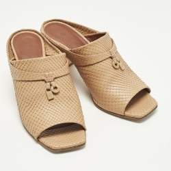 Pre Owned Loro Piana Maxi Charms Size 40 Beige Python Mules