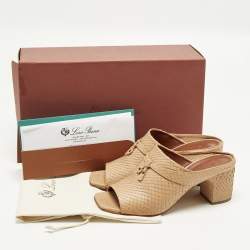 Pre Owned Loro Piana Maxi Charms Size 40 Beige Python Mules
