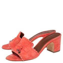 Pre Owned Loro Piana Coral Orange Suede Jovis Charm Slide Sandals Size 38.5