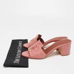 Pre Owned Loro Piana Pink Ostrich Embossed Leather Summer Charms Slide Sandals Size 37.5