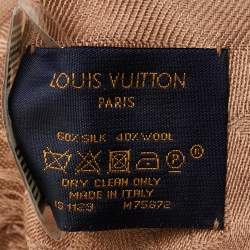 مملوكة مسبقًا Louis Vuitton Cappuccino Silk Classic Monogram Shawl