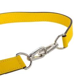 مملوكة مسبقًا حمالة كتف حقيبة لوي فيتون جلد صفراء