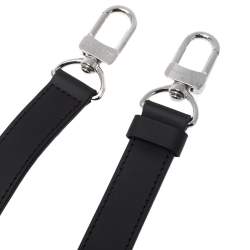 مملوكة مسبقًا Louis Vuitton Black Leather Adjustable Shoulder Strap