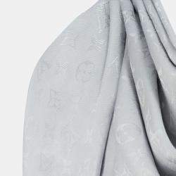 Pre Owned Louis Vuitton Grey Classique Monogram Shawl