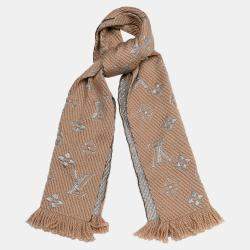 Pre Owned Louis Vuitton Beige Logomania Shine Scarf