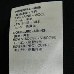 مملوكة مسبقًا تنورة لويس فويتون صوف أسود بتفاصيل أزرار مقاس وسط (ميديم)