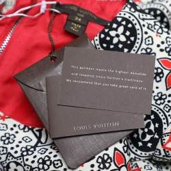 مملوكة مسبقًا فستان لوي فيتون صوف وحرير كريمي مونوغرامي بالشعار مقاس متوسط - ميديوم