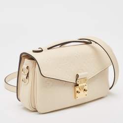 مملوكة مسبقًا Louis Vuitton Creme Monogram Empreinte Leather Pochette Metis East West Bag