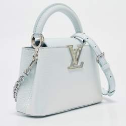 مملوكة مسبقًا Louis Vuitton Blue Glacier Iridescent Taurillon Leather Mini Capucines Bag