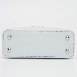 مملوكة مسبقًا Louis Vuitton Blue Glacier Iridescent Taurillon Leather Mini Capucines Bag