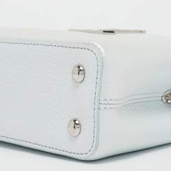 مملوكة مسبقًا Louis Vuitton Blue Glacier Iridescent Taurillon Leather Mini Capucines Bag