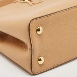 Pre Owned Louis Vuitton Arizona Taurillon Leather Capucines MM Bag