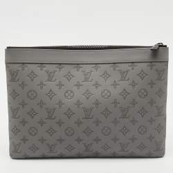 Louis Vuitton Anthracite Gray Monogram Shadow Leather Pochette Discovery