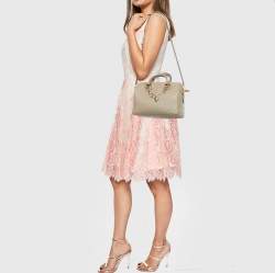 Pre Owned Louis Vuitton Tourterelle Monogram Impreinte Leather Speedy 25 Bandouliere Bag