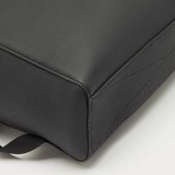 مملوكة مسبقًا حقيبة ظهر لويس فويتون جلد أسود فاستلاين