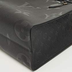 Pre Owned Louis Vuitton Black Monogram Giant Empreinte Leather Onthego MM Bag