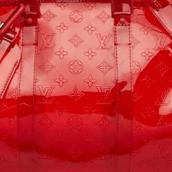 مملوكة مسبقًا Louis Vuitton Keepall Bandouliere 50 Red Monogram PVC Duffel Bag