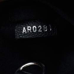 مملوكة مسبقًا Louis Vuitton Black Epi Leather Twist Tote Bag