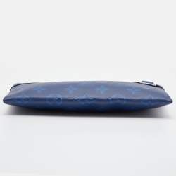Pre Owned Louis Vuitton Blue Monogram Eclipse Canvas Discovery PM Pochette