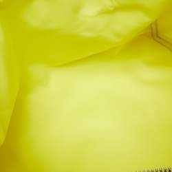 مملوكة مسبقًا Louis Vuitton Lime Monogram Playground Canvas Keepall 50 Bandouliere Bag