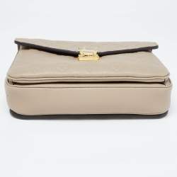 Pre Owned Louis Vuitton Tourterelle Monogram Empreinte Leather Pochette Metis Bag