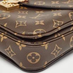 Pre Owned Louis Vuitton Monogram Canvas Pochette Metis Bag