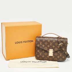 Pre Owned Louis Vuitton Monogram Canvas Pochette Metis Bag