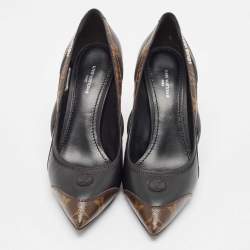Pre Owned Louis Vuitton Black/Brown Leather and Monogram Canvas Archlight Pumps Size 38.5