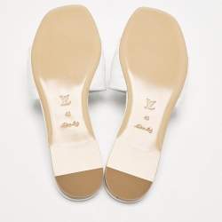 Louis Vuitton White Monogram Embossed Leather Revival Flat Slide Sandals Size 40