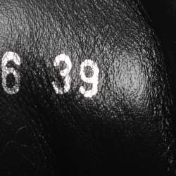 Pre Owned Louis Vuitton Run Away Size 39 Black Leather and Mesh Low Top Sneakers