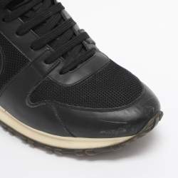 Pre Owned Louis Vuitton Run Away Size 39 Black Leather and Mesh Low Top Sneakers