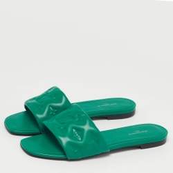 مملوكة مسبقًا صندل سلايد مسطح لوي فيتون نقش حرفي وردي غامق جلد مقاس 40