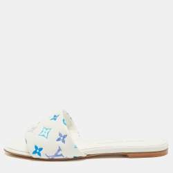 مملوكة مسبقًا Louis Vuitton Revival Size 39 White/Blue Monogram Leather Flat Slide