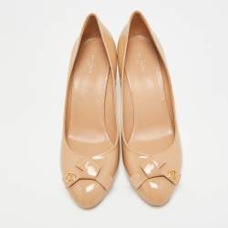 مملوكة مسبقًا Louis Vuitton Fiance Size 41 Beige Patent Leather Pumps