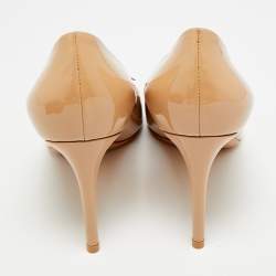 مملوكة مسبقًا Louis Vuitton Fiance Size 41 Beige Patent Leather Pumps
