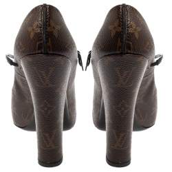 مملوكة مسبقًا Louis Vuitton Monogram Canvas Mary Jane Pumps Size 40.5