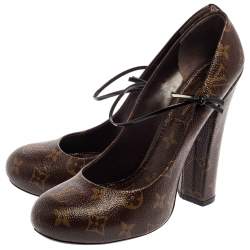 مملوكة مسبقًا Louis Vuitton Monogram Canvas Mary Jane Pumps Size 40.5