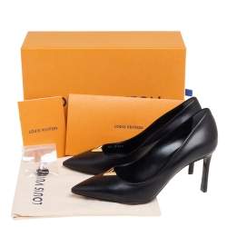 Pre Owned Louis Vuitton Black Leather Heartbreaker Pointed Toe Pumps Size 37
