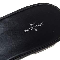 مملوكة مسبقًا Louis Vuitton Blue LV Pop Monogram Canvas Lock It Flat Slide Sandals Size 41