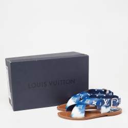 مملوكة مسبقًا Louis Vuitton Blue/White Monogram Coated Canvas Palma Flat Sandals Size 37.5