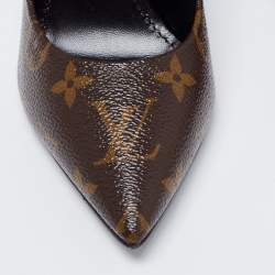 مملوكة مسبقًا حذاء كعب عالي لوي فيتون شيري جلد لامع وكانفاس مونوغرامي أسود/بني مقاس 37