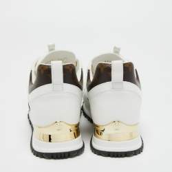 مملوكة مسبقًا Louis Vuitton White/Monogram Canvas and Leather Run Away Sneakers Size 38