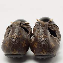 Pre Owned Louis Vuitton Brown/Black Monogram Canvas and Patent Leather Flirty Scrunch Ballet Flats Size 39