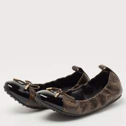 Pre Owned Louis Vuitton Brown/Black Monogram Canvas and Patent Leather Flirty Scrunch Ballet Flats Size 39