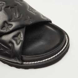 Pre Owned Louis Vuitton Black Monogram Embossed Leather Paseo Flat Sandals Size 39