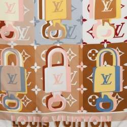 مملوكة مسبقًا Louis Vuitton Beige Printed Silk LV Unlocked Square Scarf