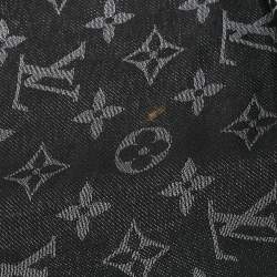 Pre Owned Louis Vuitton Black/Silver Silk Blend Monogram Shine Shawl